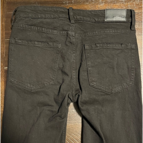 RSQ Distressed Black Ripped Denim Jeans 28 x 30 - Picture 2 of 3